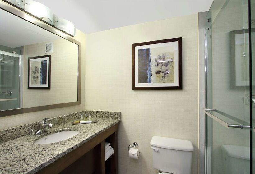 בית מלון כפרי Doubletree By Hilton  Mahwah