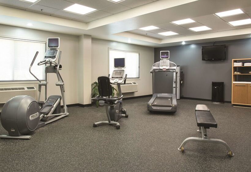 Doubletree By Hilton Hotel Racine Harbourwalk