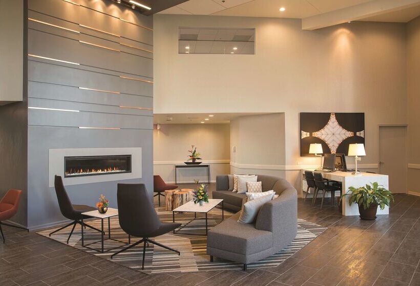 Doubletree By Hilton Hotel Racine Harbourwalk