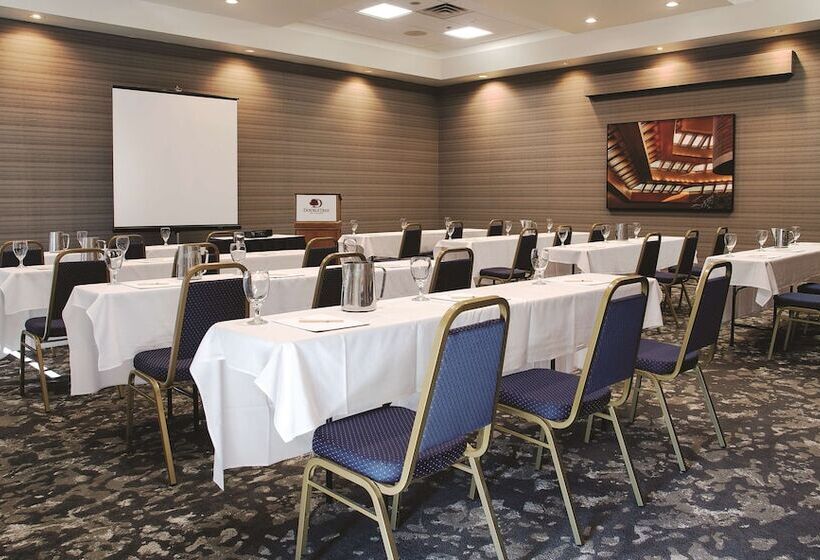 Doubletree By Hilton Hotel Racine Harbourwalk