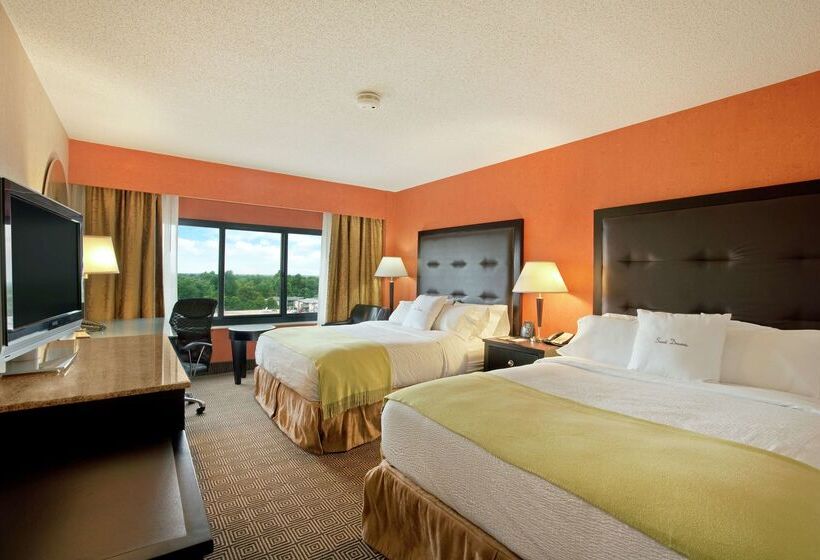 هتل Doubletree By Hilton Springfield