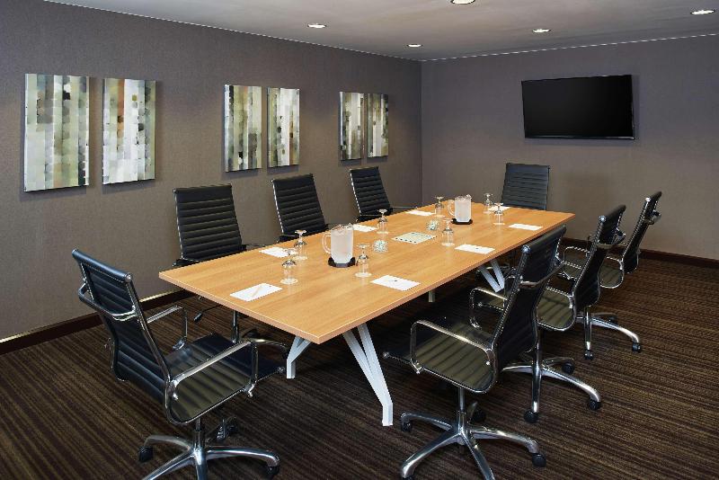 هتل Doubletree By Hilton Dallas   Market Center
