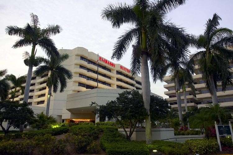 هتل Embassy Suites Boca Raton