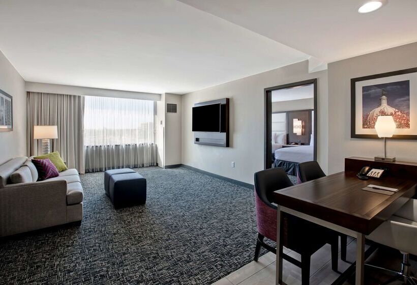 هتل Embassy Suites By Hilton Oklahoma City Northwest