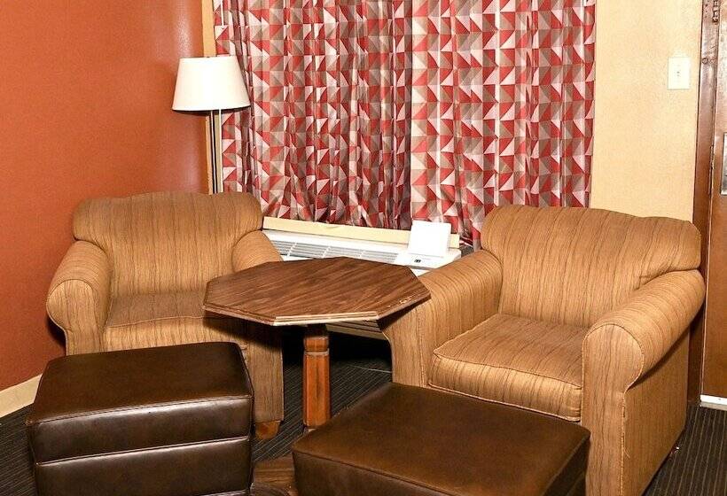 هتل Fortune Inn & Suites
