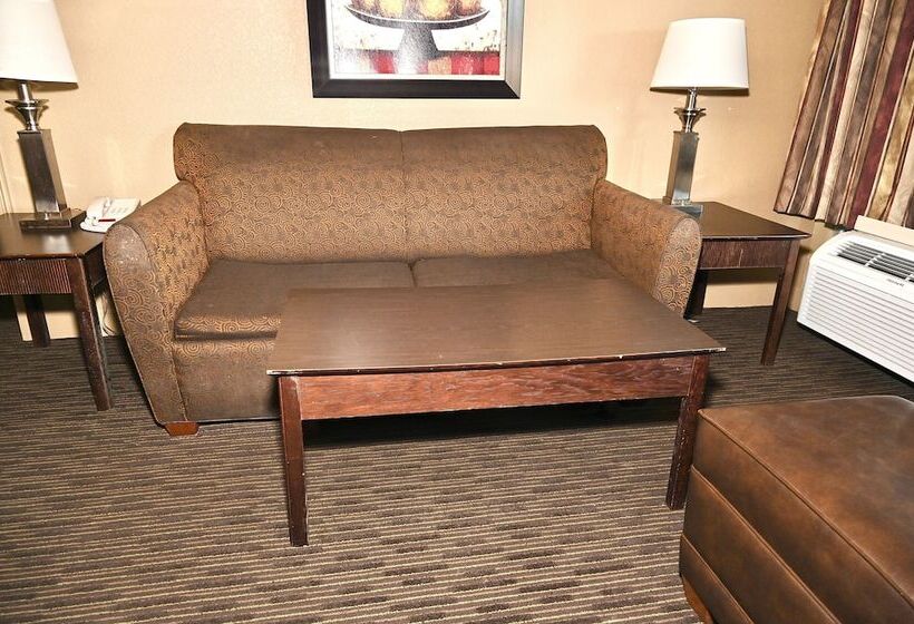 هتل Fortune Inn & Suites