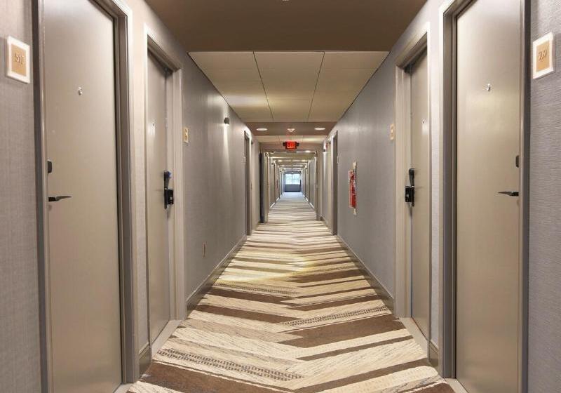 ホテル Four Points By Sheraton York