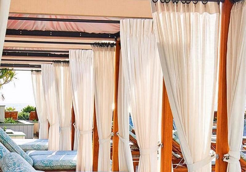 هتل Four Seasons Resort Palm Beach