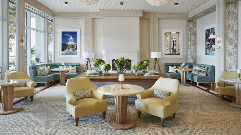 هتل Four Seasons Resort Palm Beach