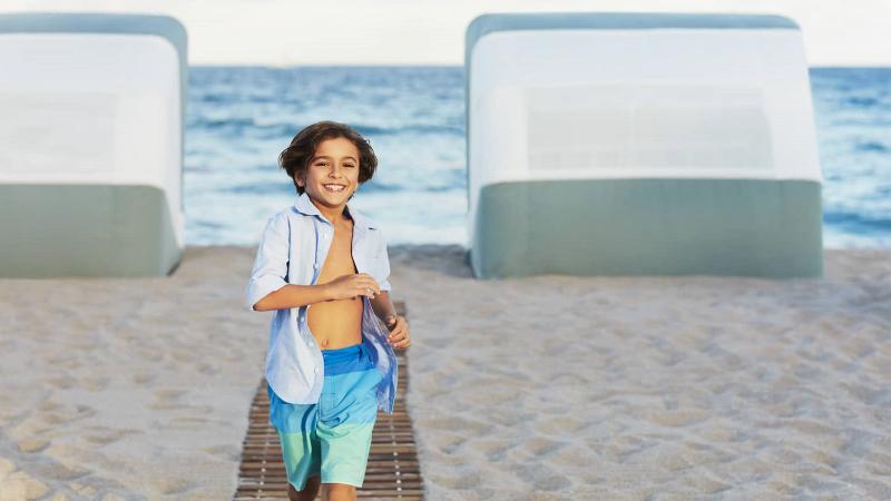 هتل Four Seasons Resort Palm Beach