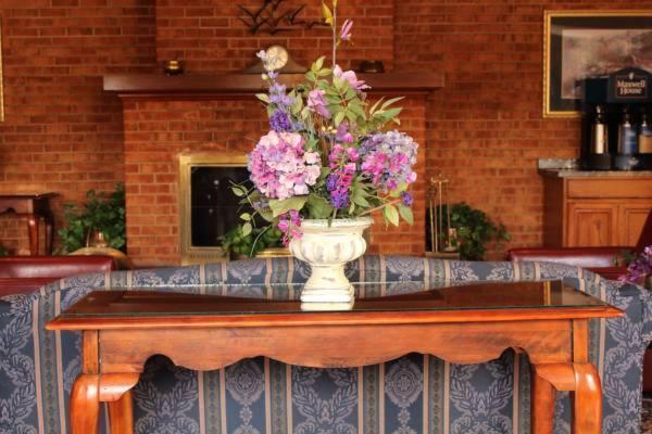 酒店 Governor House Inn Arlington/falls Church