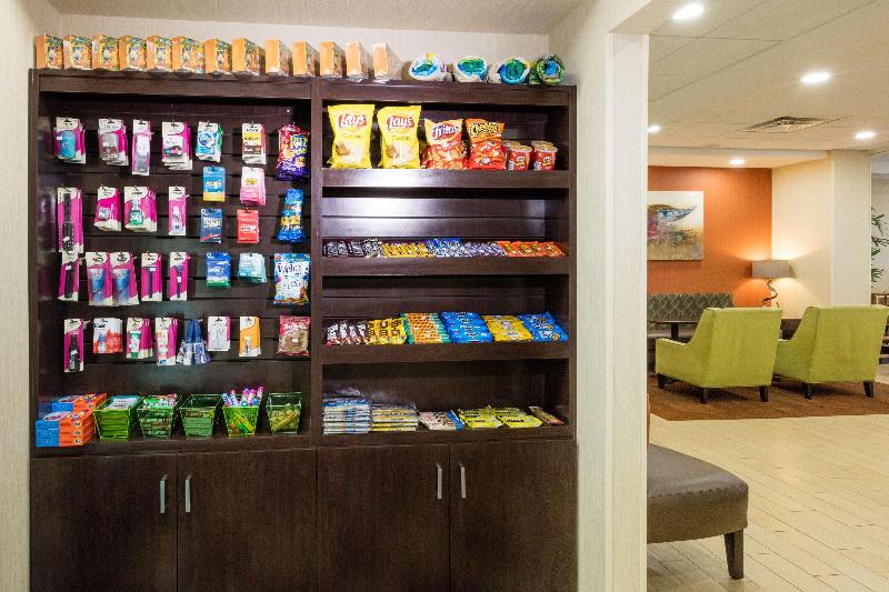 هتل Hampton Inn Daytona Beach/beachfront