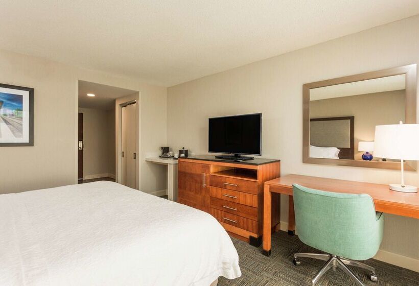 هتل Hampton Inn Manassas