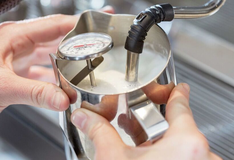 هتل Hilton Birmingham Downtown At Uab