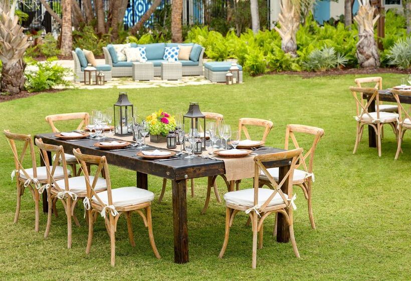 هتل Hilton Garden Inn Key West / The Keys Collection