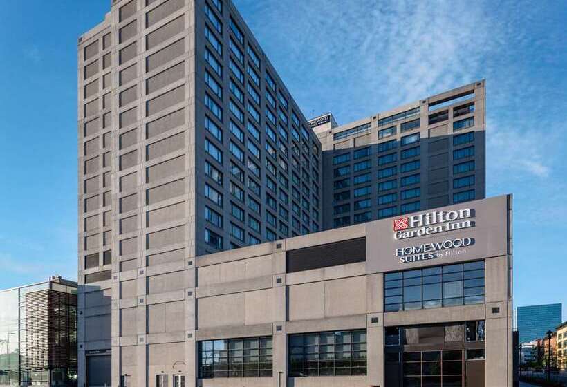 هتل Hilton Garden Inn Toledo Downtown