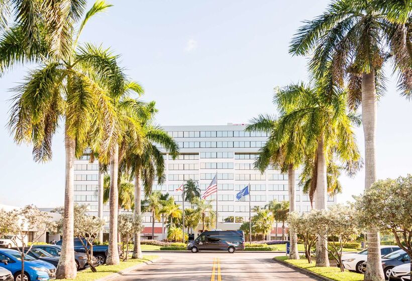 فندق Hilton Palm Beach Pbi