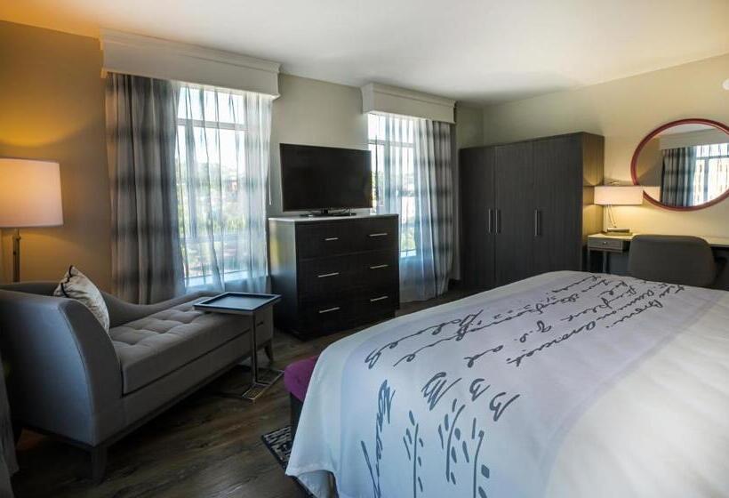 هتل Indigo   Birmingham Five Points S   Uab, An Ihg