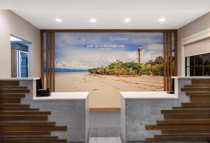 בית מלון כפרי La Quinta By Wyndham Ft. Myers   Sanibel Gateway