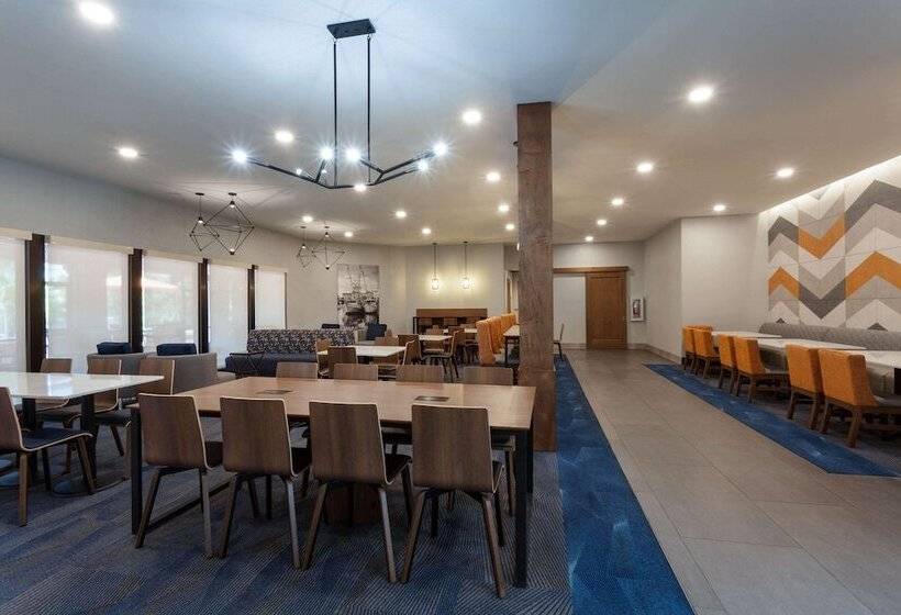 בית מלון כפרי La Quinta By Wyndham Ft. Myers   Sanibel Gateway