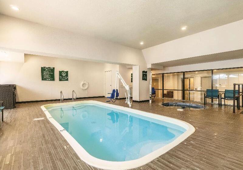 Отель La Quinta By Wyndham Glenwood Springs