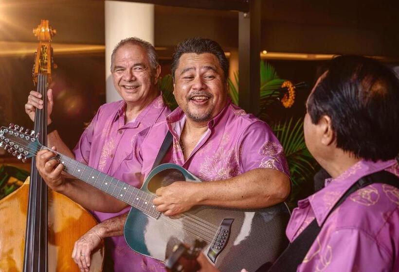 בית מלון כפרי Outrigger Reef Waikiki Beach Resort