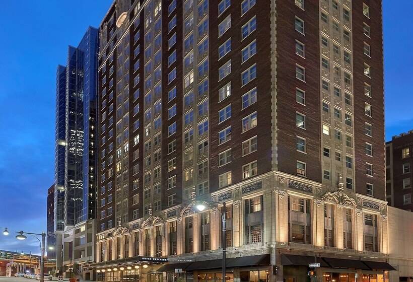 هتل Phillips Kansas City Curio Collection By Hilton