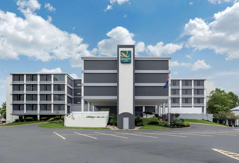 ホテル Quality Inn And Conference Center