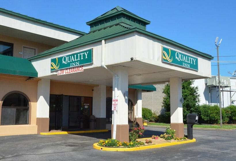 هتل Quality Inn