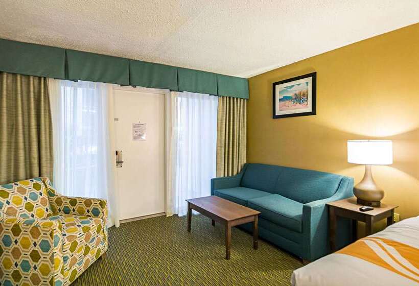 هتل Quality Inn Oceanfront Ocean City