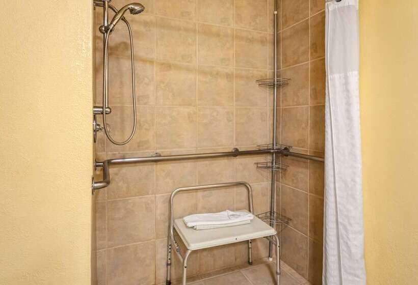هتل Quality Inn Paradise Creek