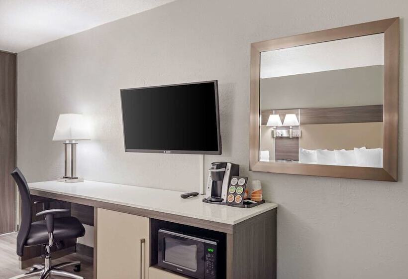فندق Quality Inn & Suites