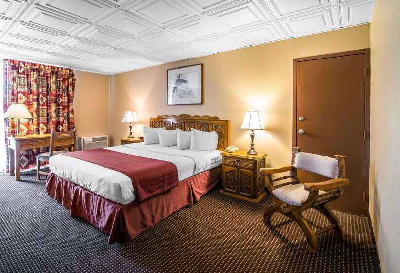 هتل Quality Inn