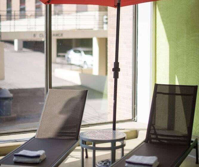 Radisson Hotel Duluth Harborview