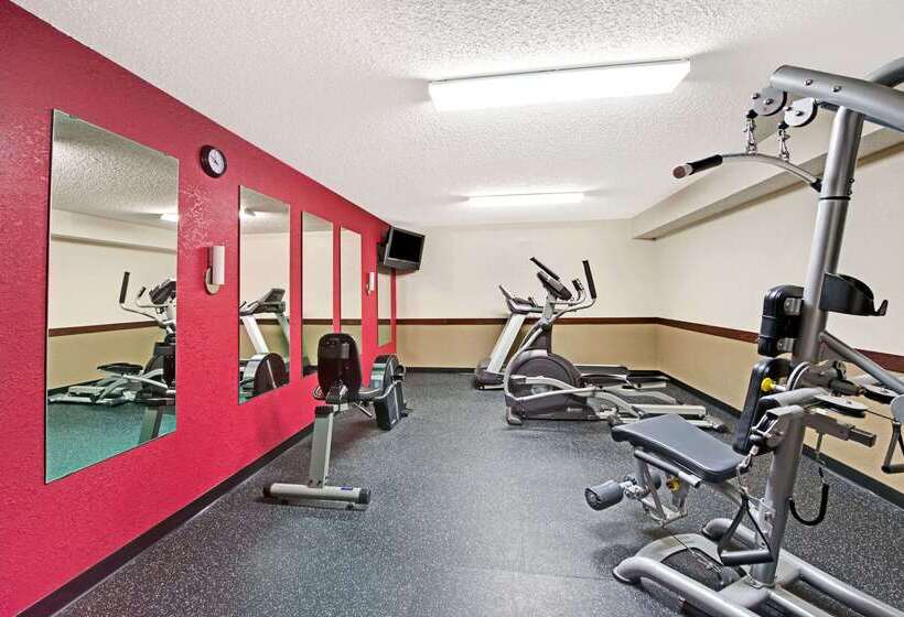 호텔 Quality Inn & Suites Columbus
