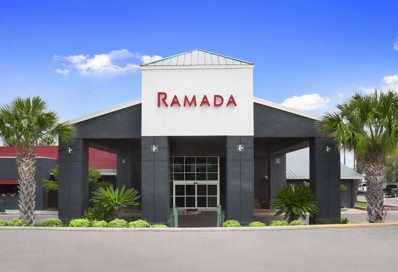 ホテル Ramada By Wyndham Del Rio