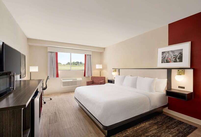 هتل Ramada By Wyndham Allentown Bethlehem