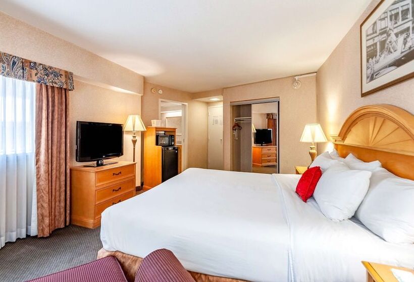 Red Lion Hotel Rosslyn Iwo Jima