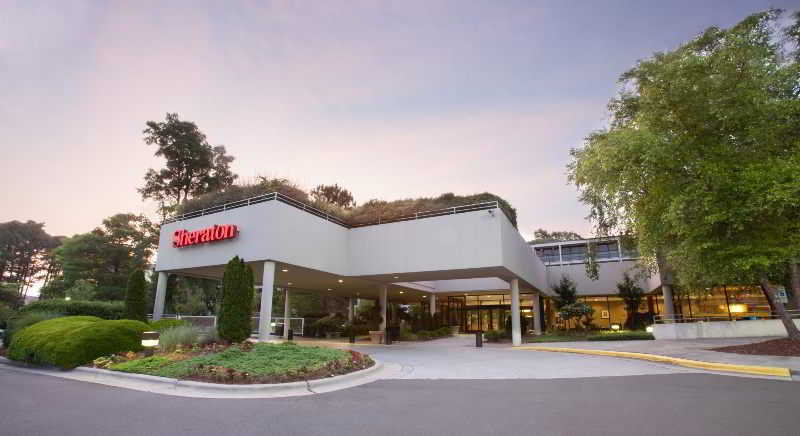 هتل Sheraton Chapel Hill