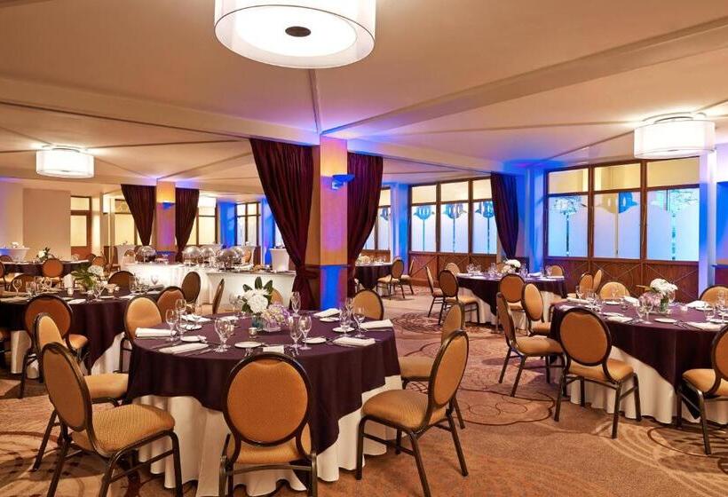 酒店 Sheraton Detroit Novi