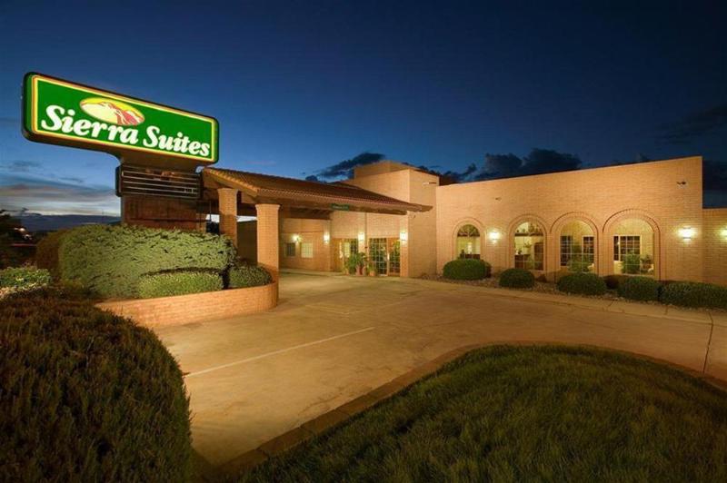 هتل Clarion Inn