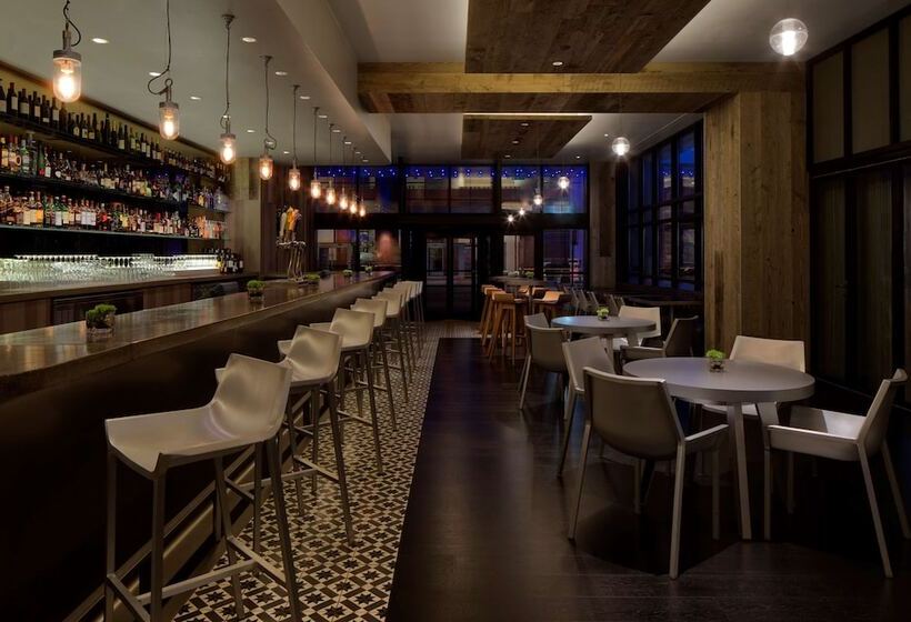 Szálloda The Royal Sonesta Minneapolis Downtown