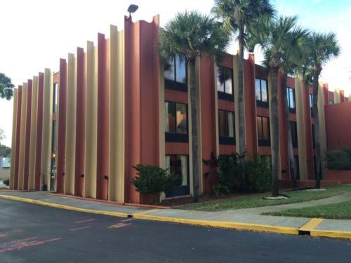 فندق Valuelodge Busch Gardens  Tampa