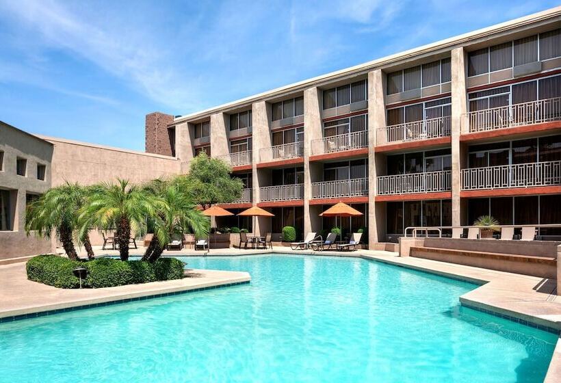 هتل Wyndham Phoenix Airport   Tempe