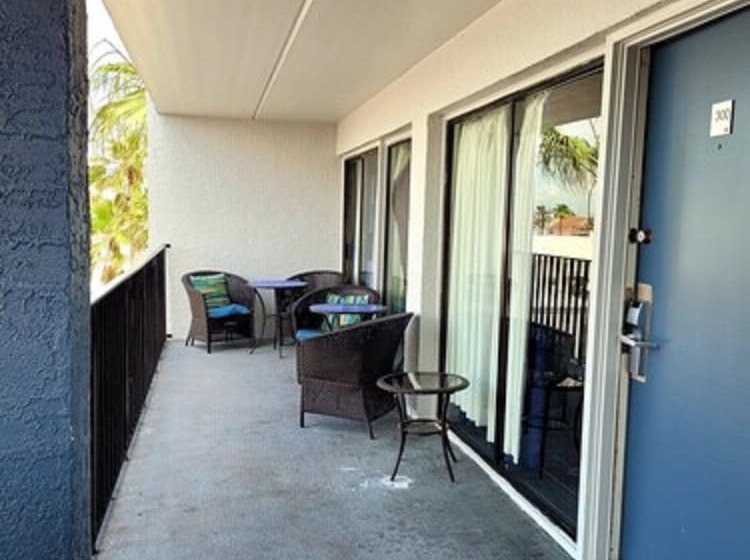 מוטל South Padre Island Lodge