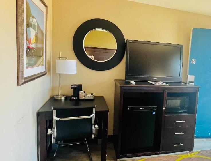 モーテル Super 8 By Wyndham Williams West Route 66   Grand Canyon Area