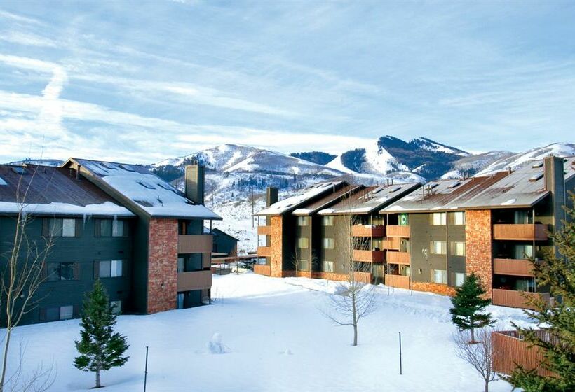 استراحتگاه Powderwood Pines 9q