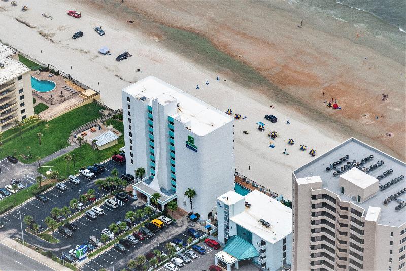 استراحتگاه Holiday Inn Express & Suites Oceanfront Daytona Beach Shores, An Ihg