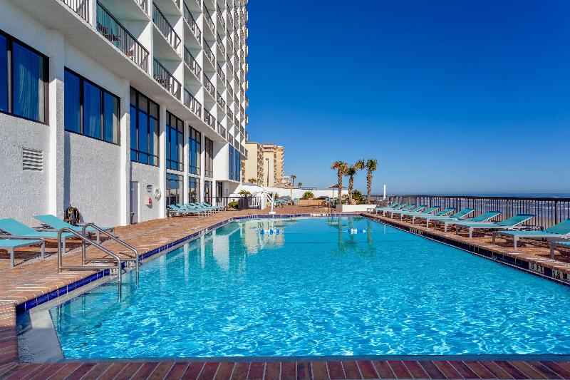 استراحتگاه Holiday Inn Express & Suites Oceanfront Daytona Beach Shores, An Ihg