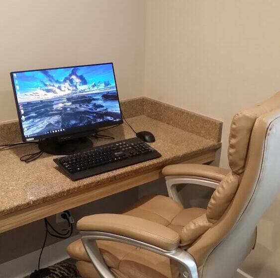 استراحتگاه Palmera Inn And Suites